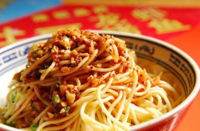 夏季小吃涼面培訓哪里有？清爽可口令食客流連忘返